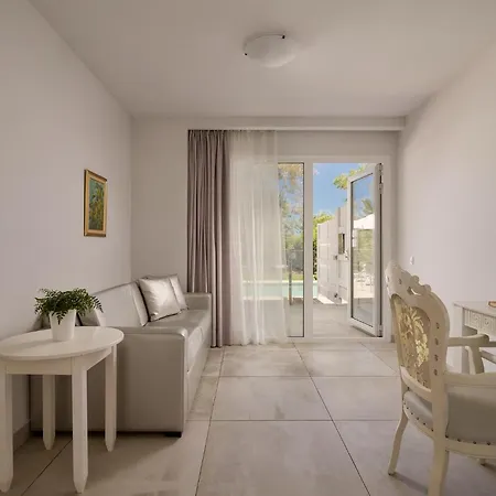 Sandy By Rizos Hotel 5*
